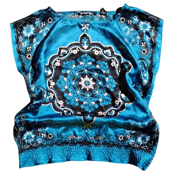 Planet Gold Tops - Planet Gold Blue Paisley Box Top